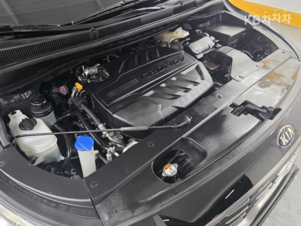 2020 - kia carnival