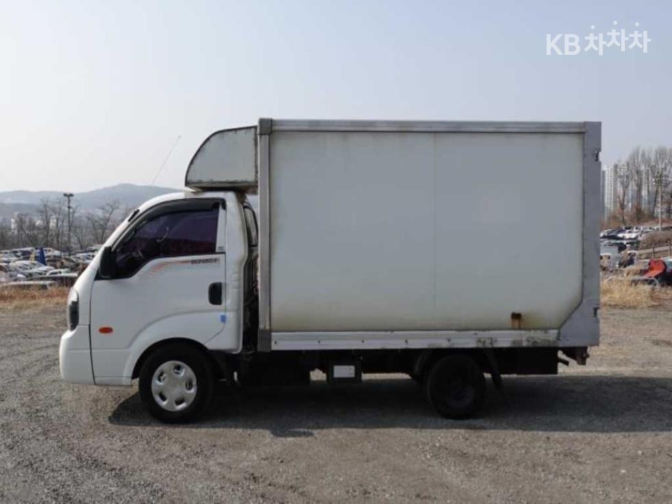 2016 - kia bongo iii
