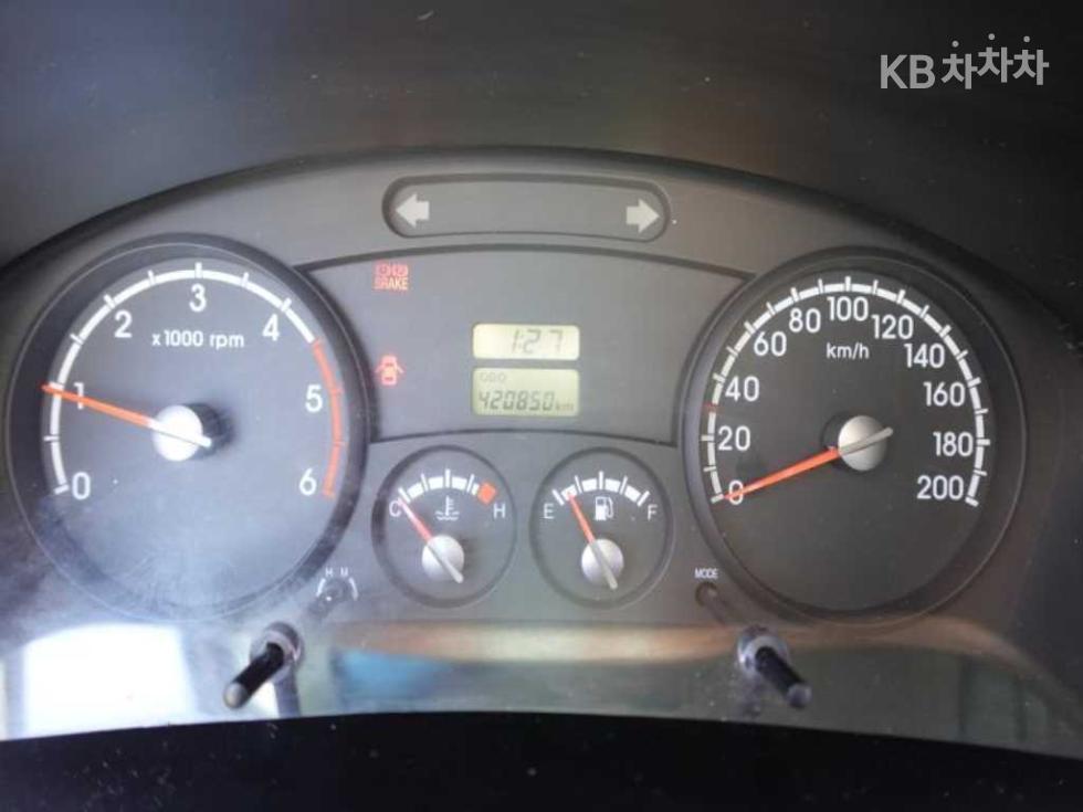 2016 - kia bongo iii