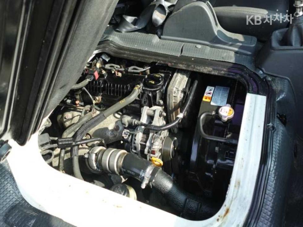 2016 - kia bongo iii