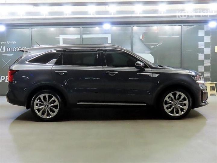 Kia Sorento 2.5 T-GDI 2WD Noblesse 4