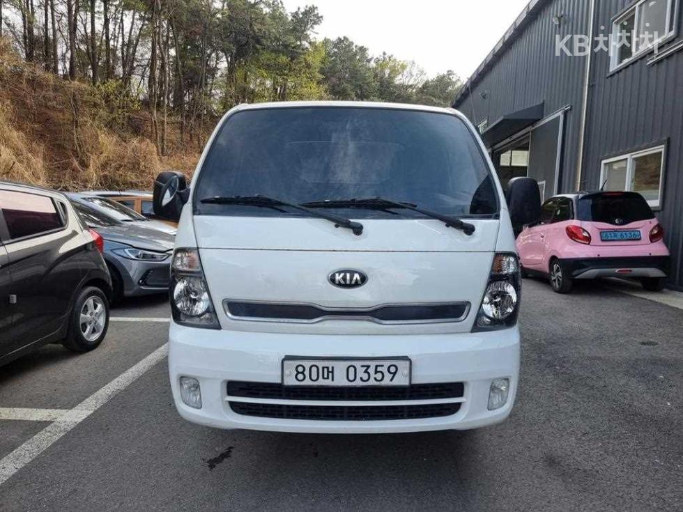 2015 - kia bongo iii