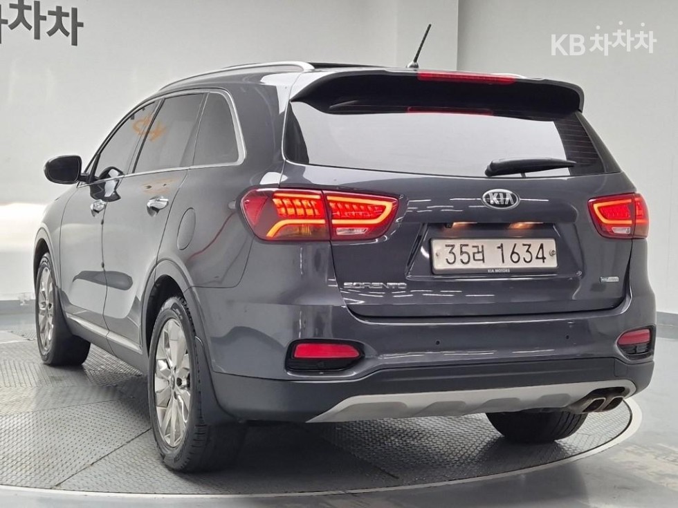 2018 - kia sorento
