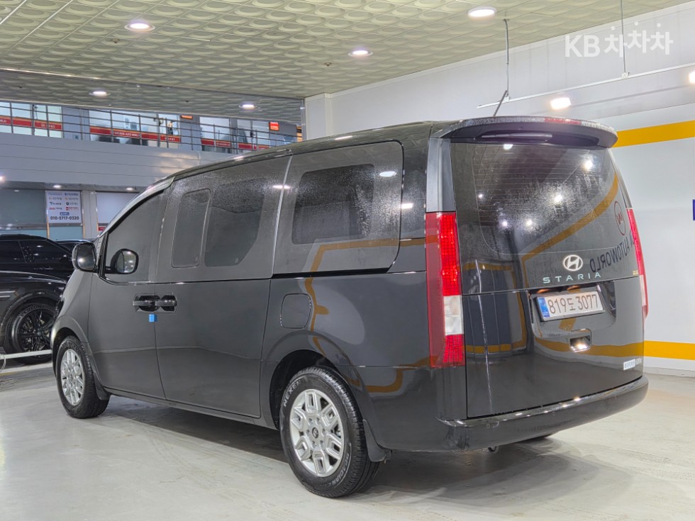 Hyundai Staria — miniaturë 6