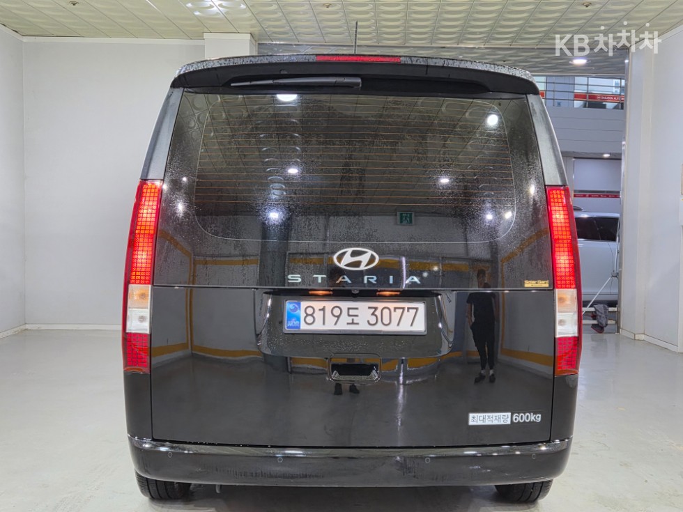 Hyundai Staria — miniaturë 5