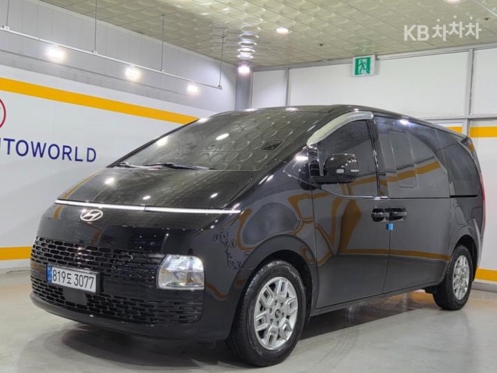 Hyundai Staria 2.2 카고 5 모던 — foto 1