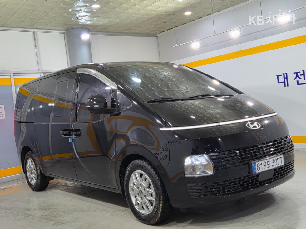 Hyundai Staria — miniaturë 3