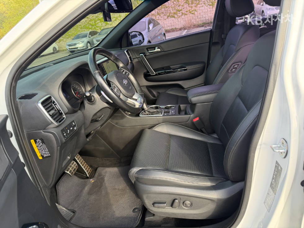 2019 - kia sportage
