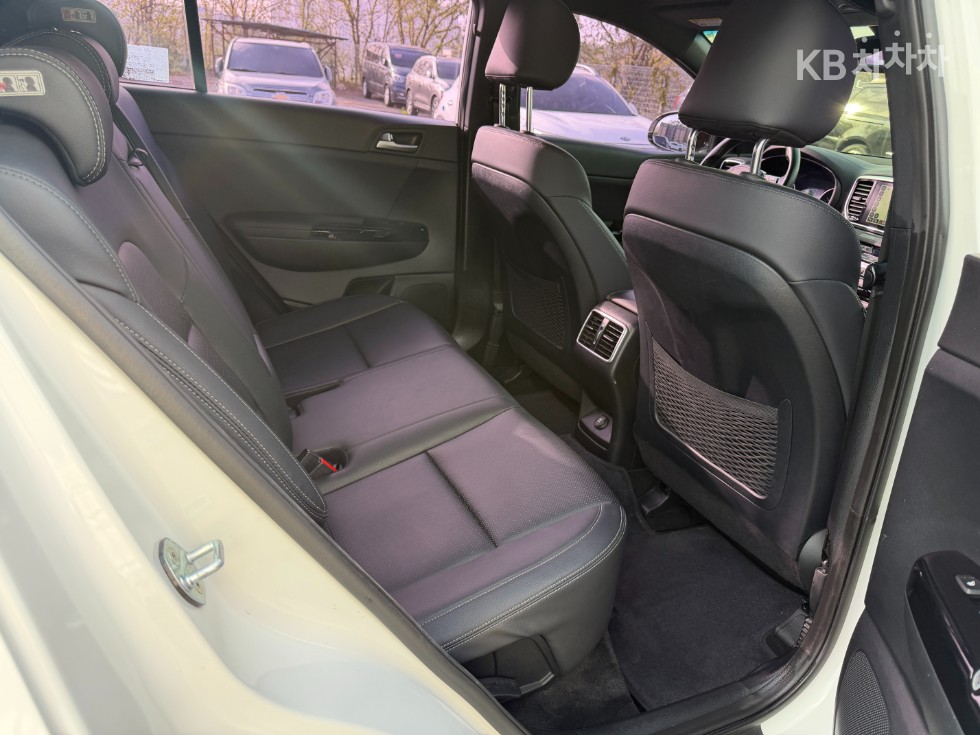 2019 - kia sportage