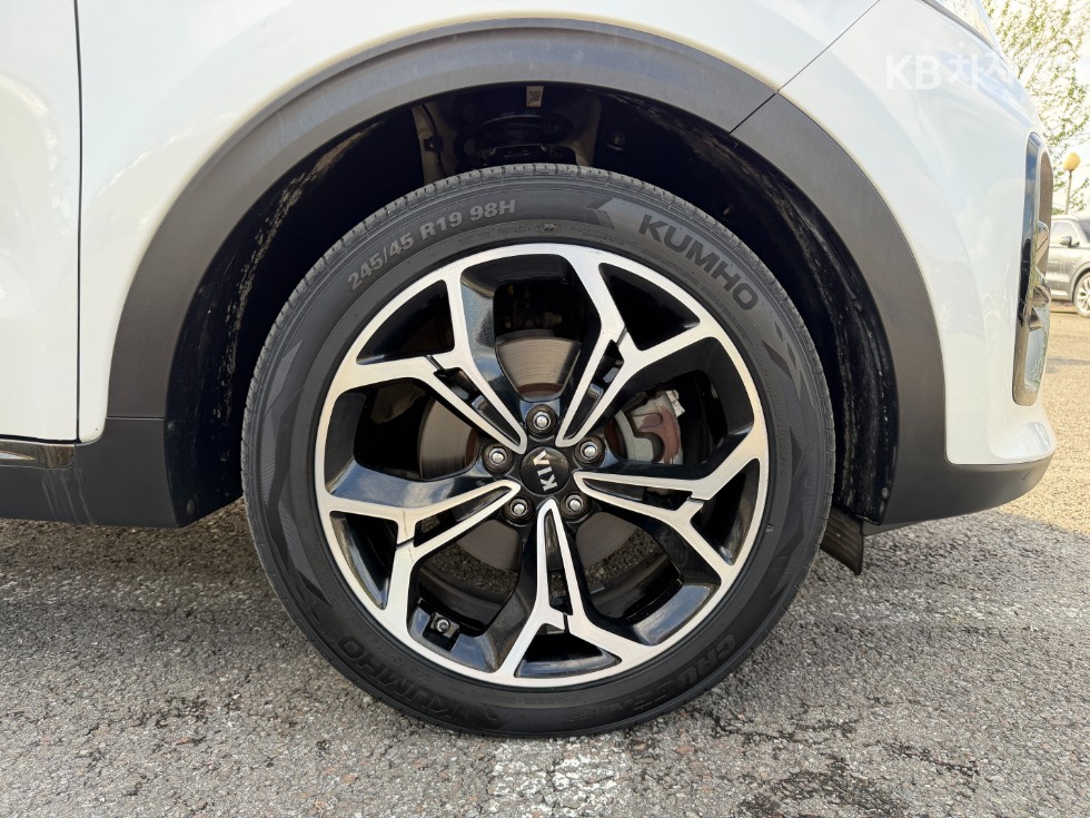 2019 - kia sportage
