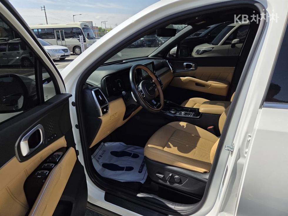 2022 - kia sorento