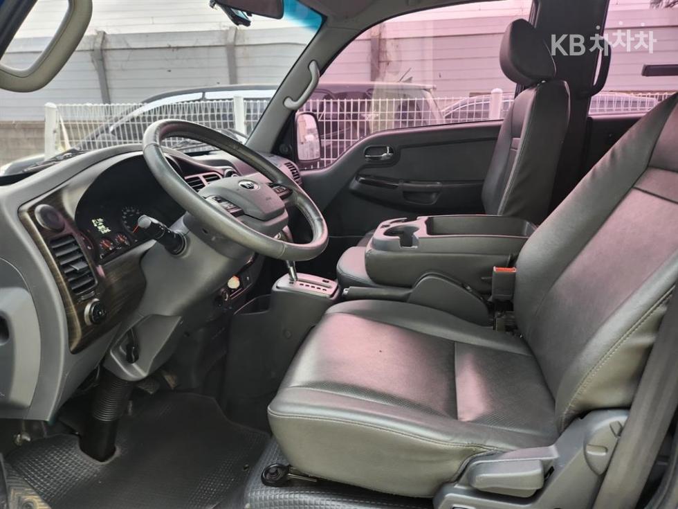 2018 - kia bongo iii