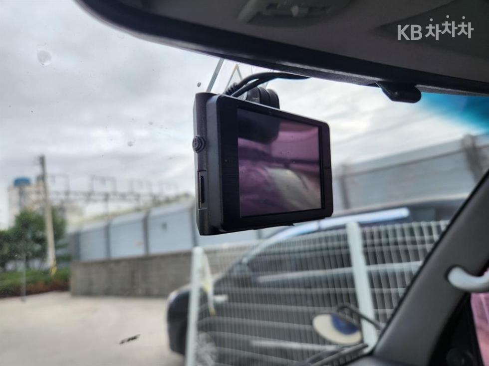 2018 - kia bongo iii