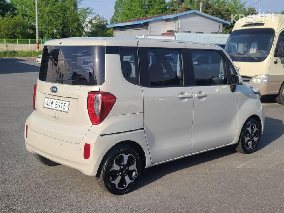 2012 - kia ray