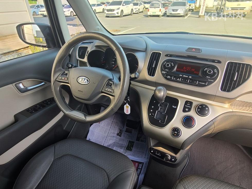 2012 - kia ray