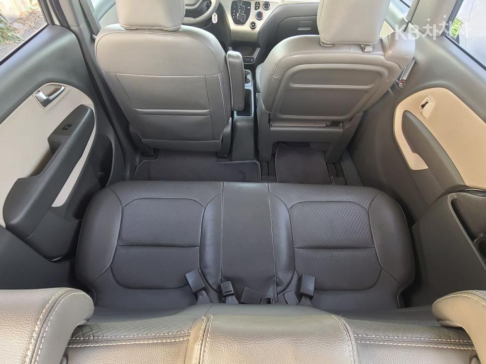 2012 - kia ray