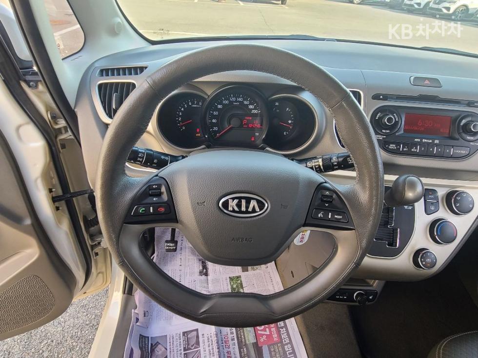 2012 - kia ray