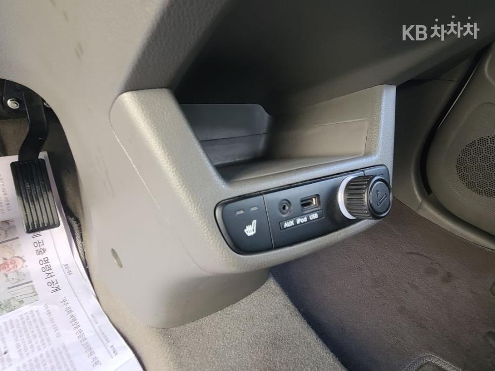 2012 - kia ray