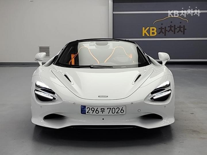 McLaren 750S — miniaturë 2