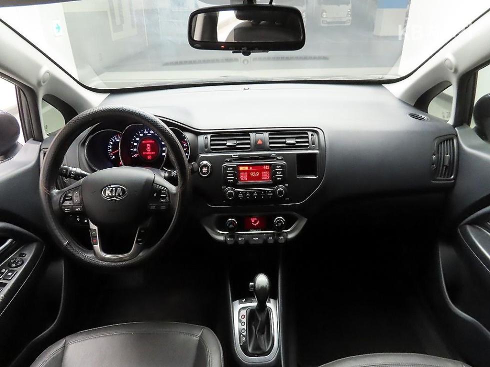 2013 - kia pride