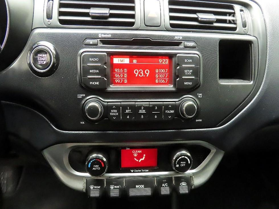2013 - kia pride