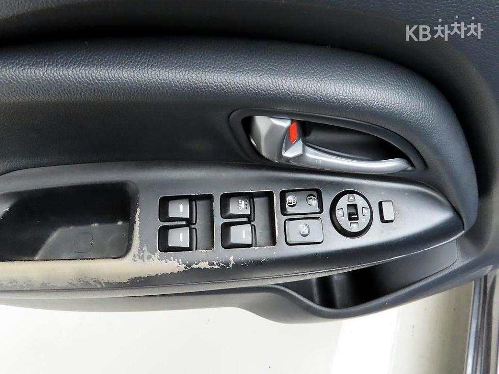 2013 - kia pride
