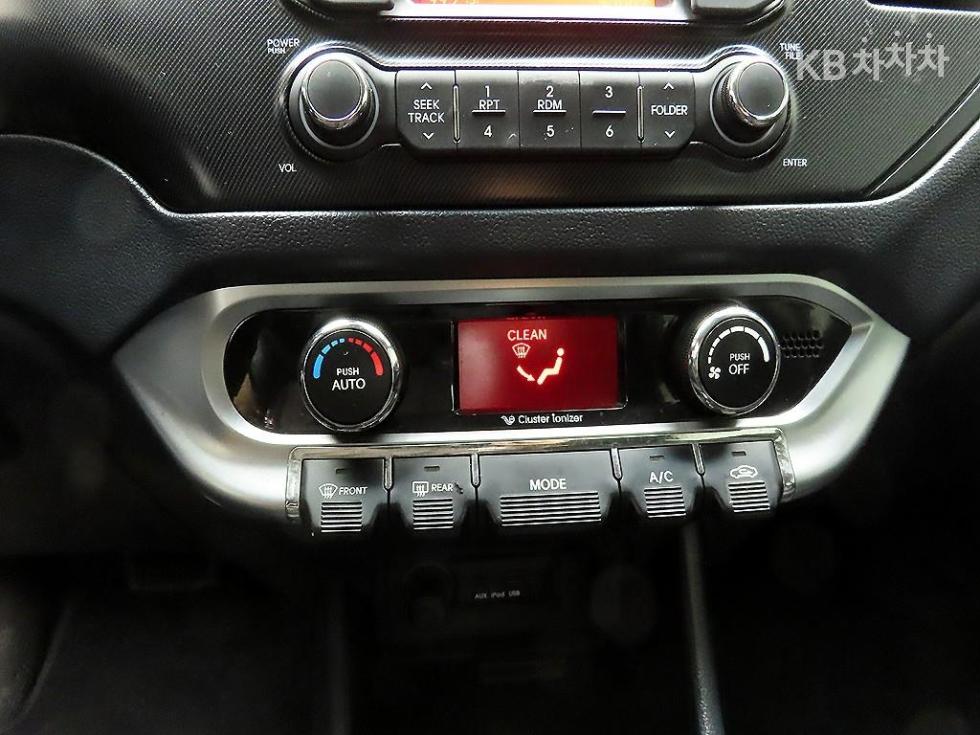 2013 - kia pride