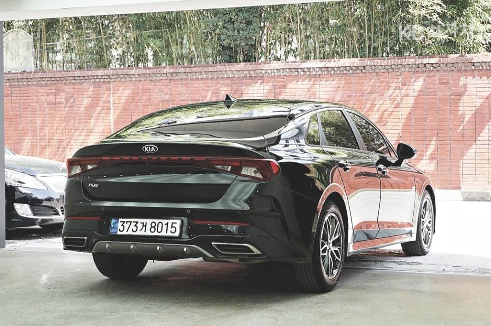 2021 - kia k5
