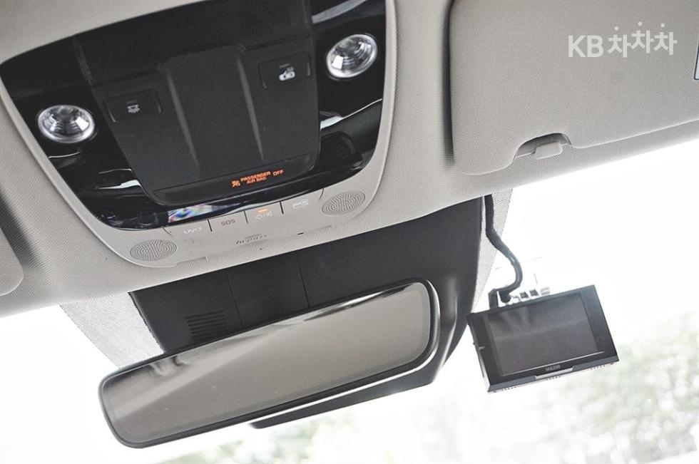 2021 - kia k5
