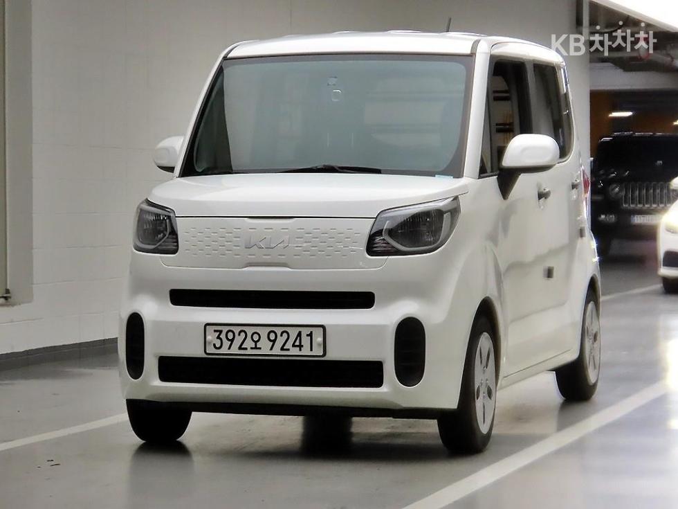 2022 - kia ray