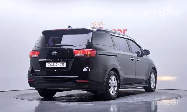 2016 - kia carnival