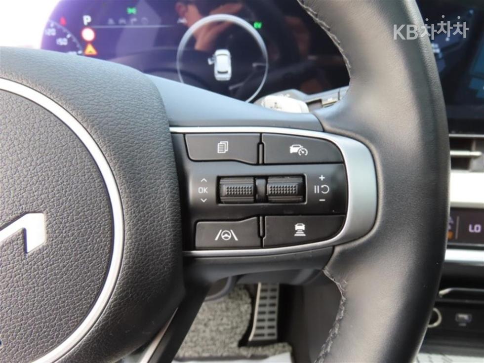 2024 - kia sportage