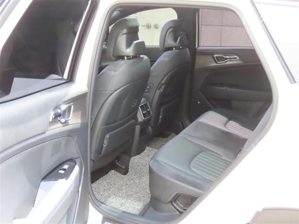 2024 - kia sportage