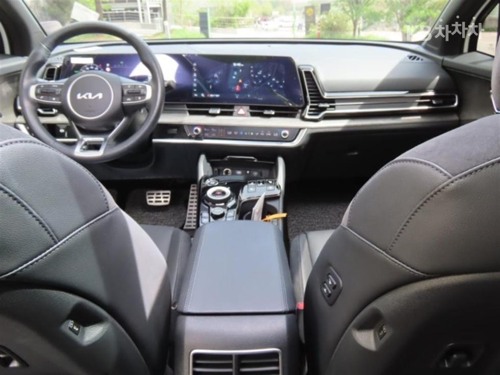 2024 - kia sportage