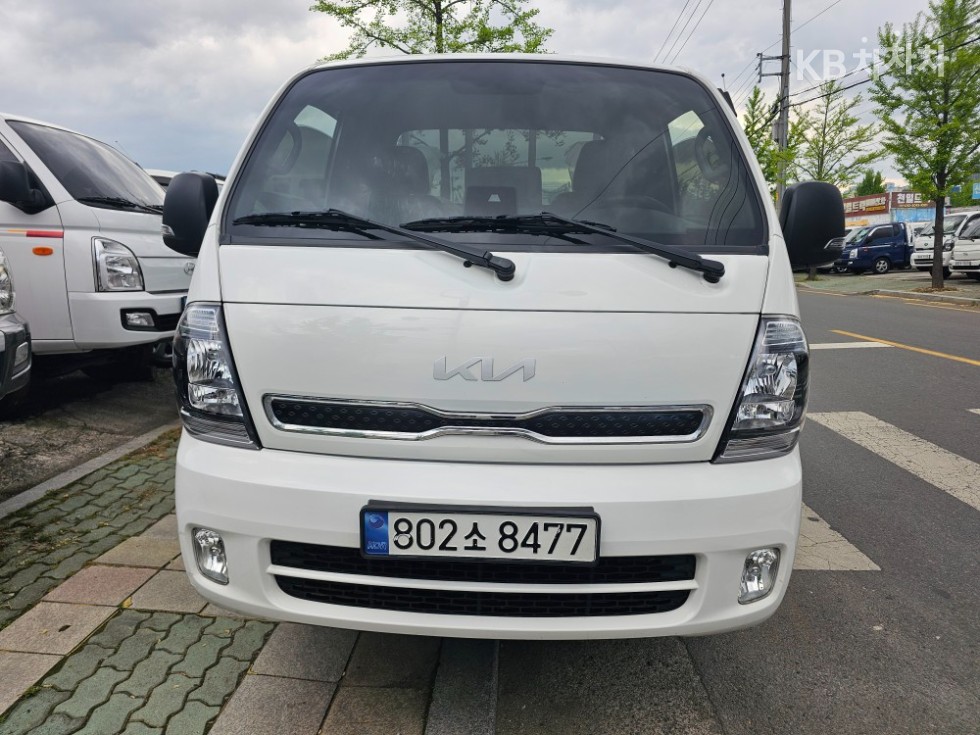 2023 - kia bongo iii