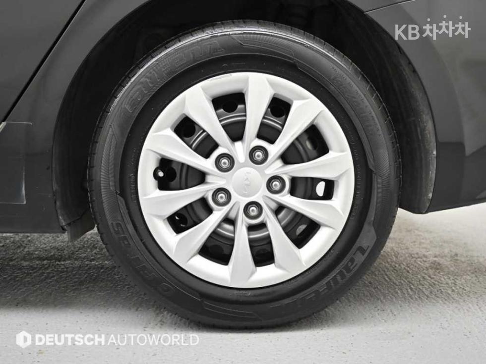 2022 - kia k3