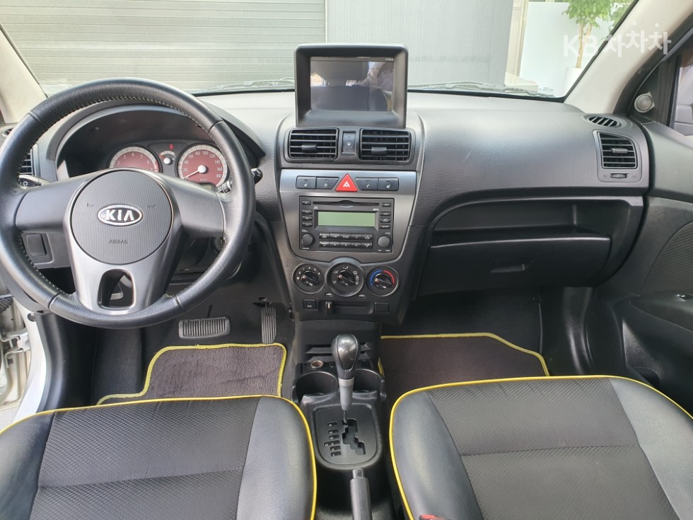 2010 - kia morning
