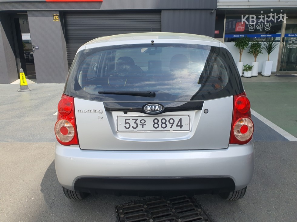 2010 - kia morning