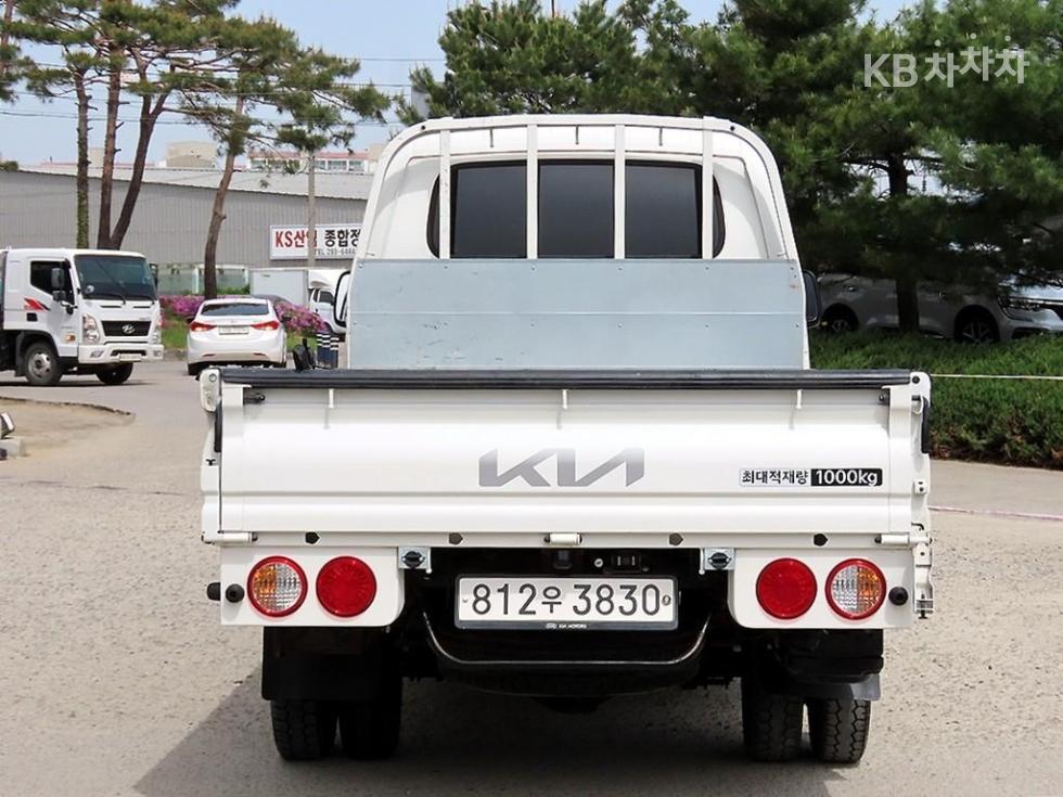 2020 - kia bongo iii
