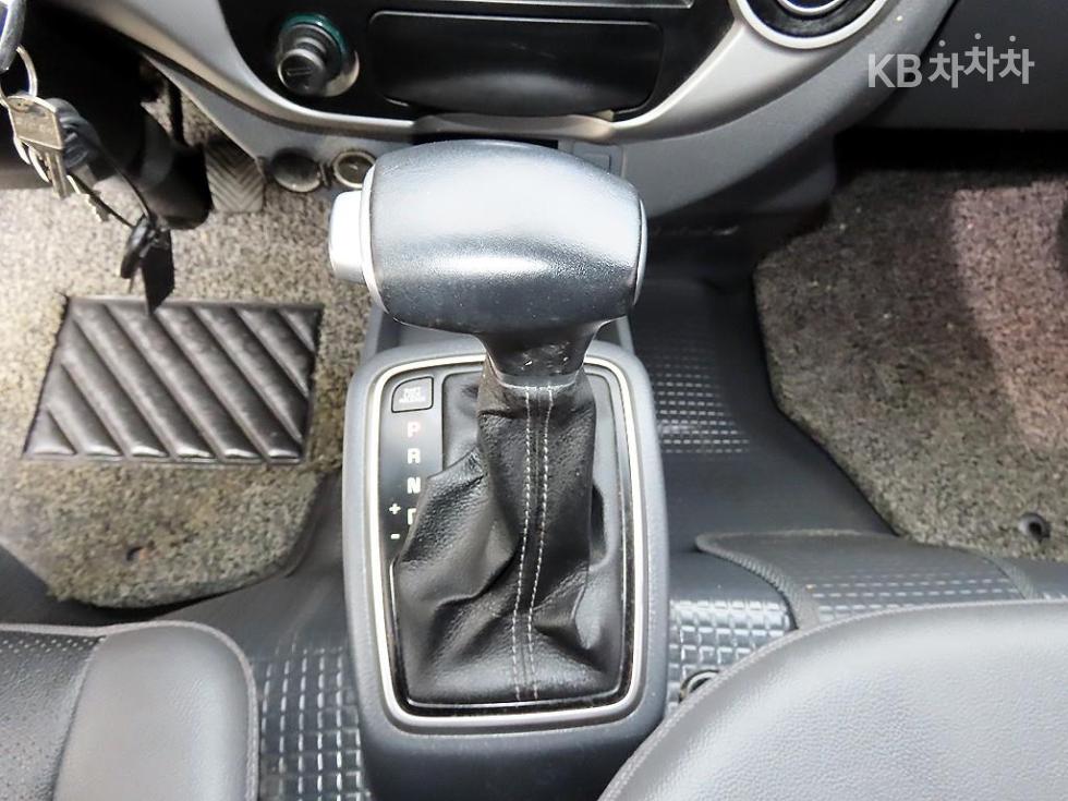 2020 - kia bongo iii