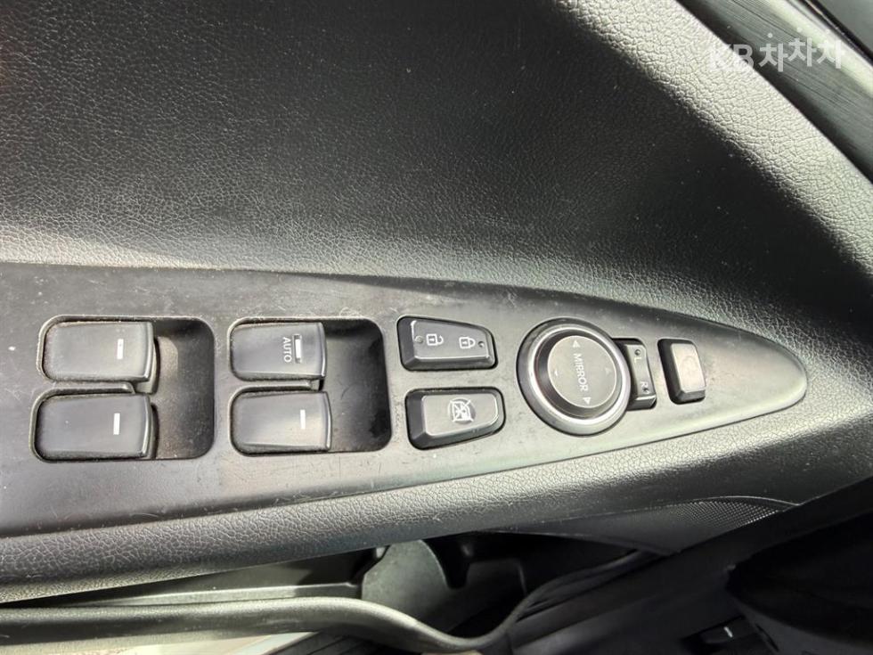 Hyundai Sonata — miniaturë 14