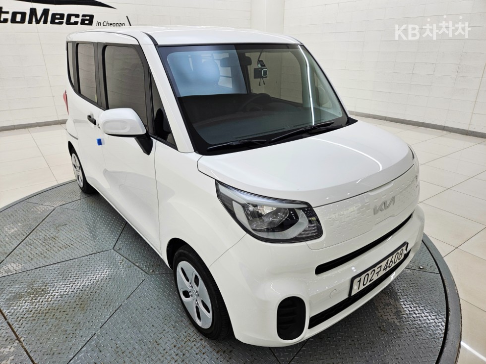 2022 - kia ray