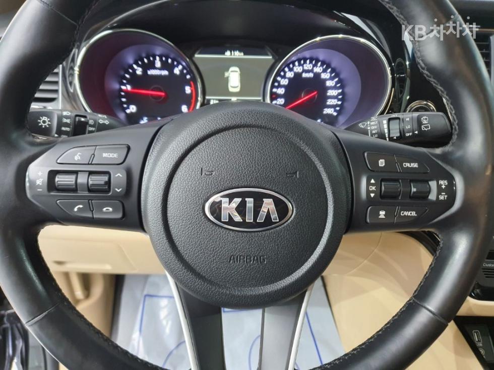 2020 - kia carnival