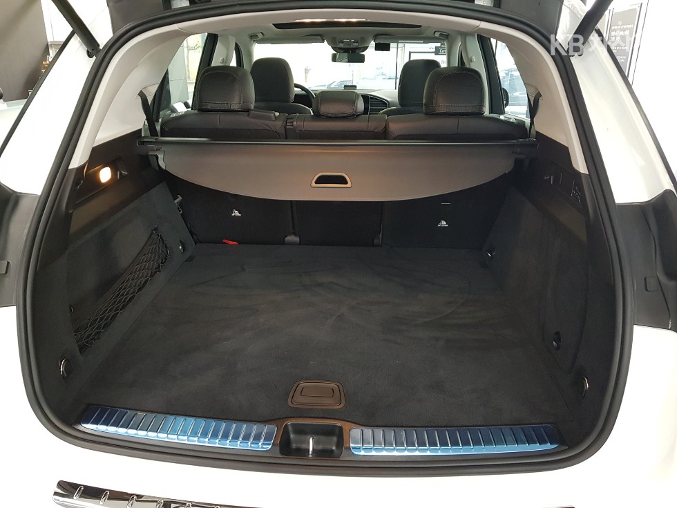 Mercedes-Benz GLE — miniaturë 8