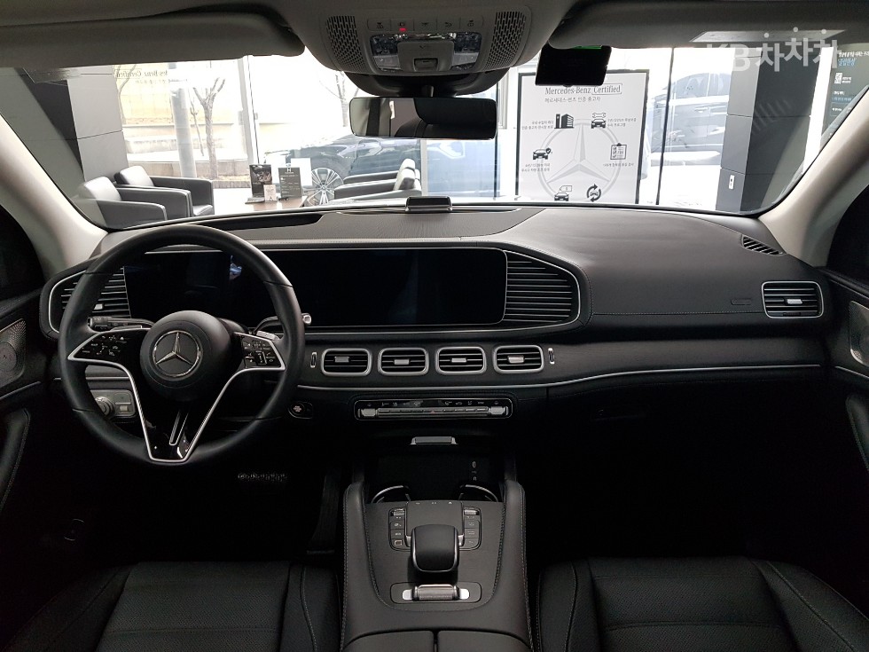 Mercedes-Benz GLE — miniaturë 11