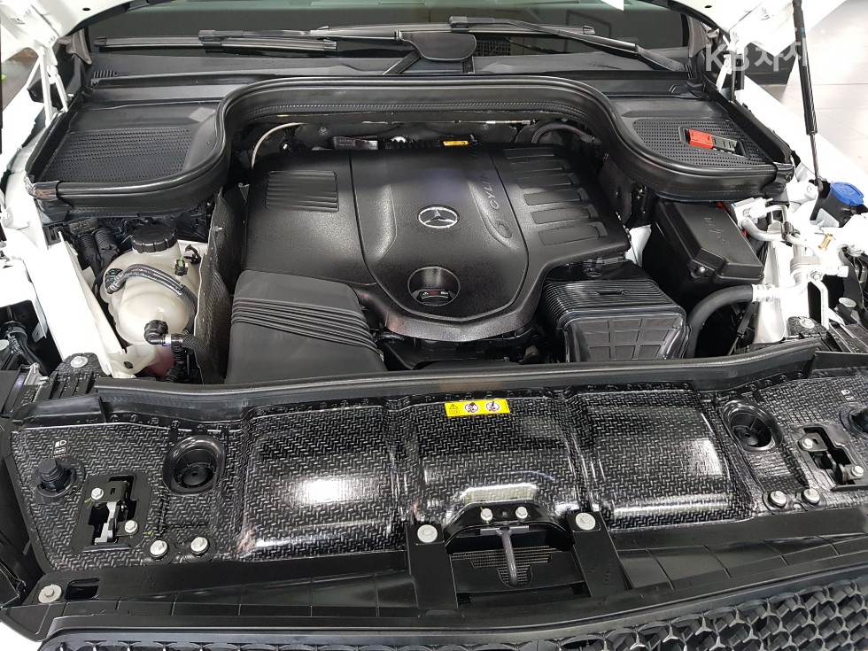 Mercedes-Benz GLE — miniaturë 6