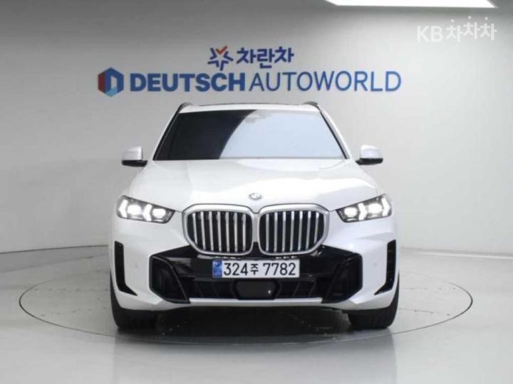 BMW X5 xDrive 40i — foto 1