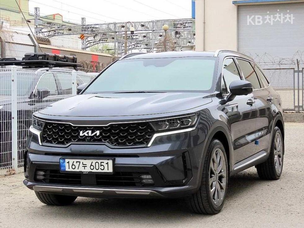 2022 - kia sorento