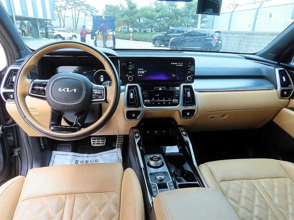 2022 - kia sorento
