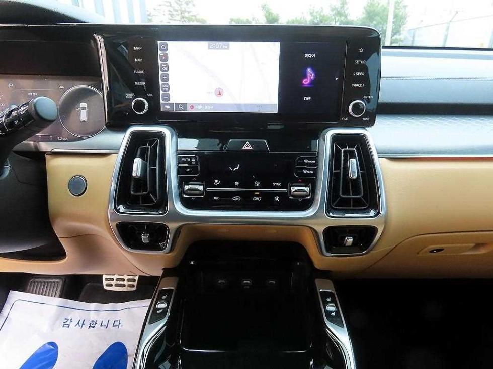 2022 - kia sorento